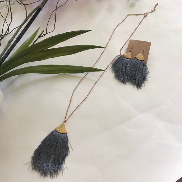 Long Grey Fringe Pendant Necklace - Picture 5 of 7